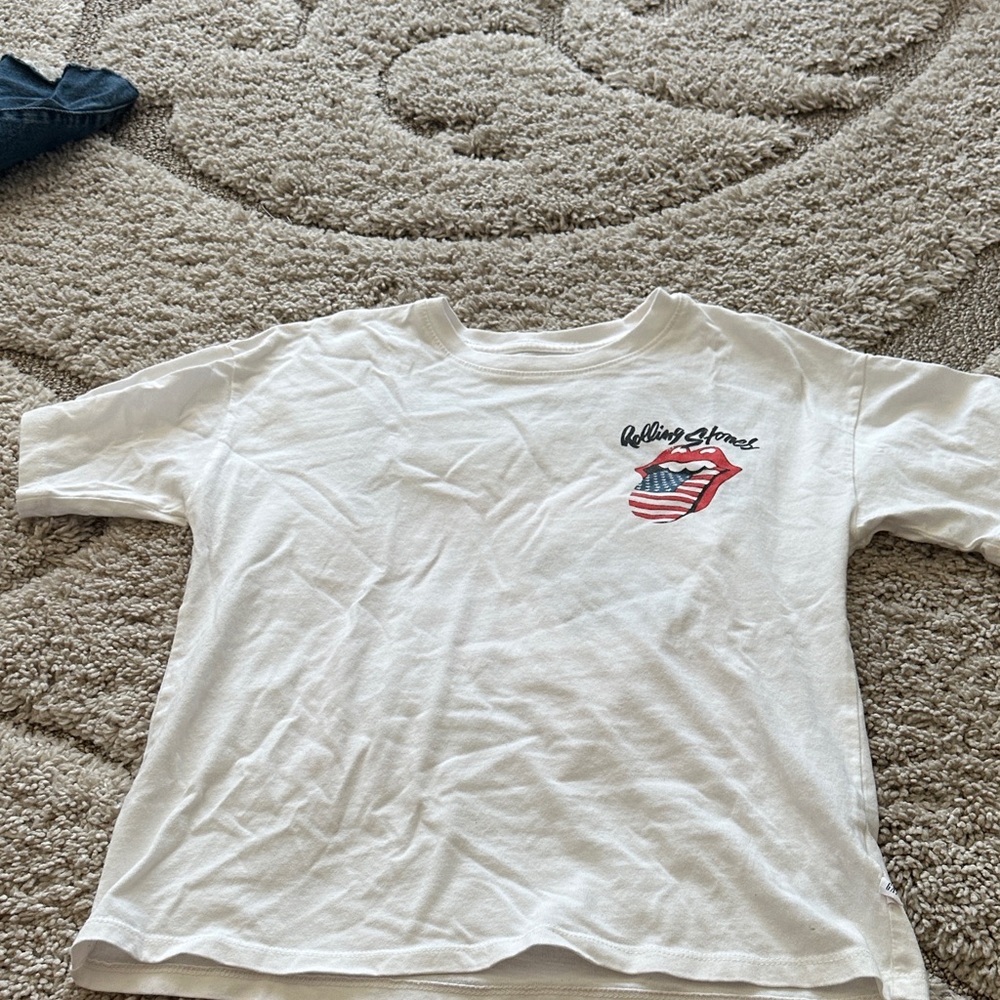 GAP White Graphic Tee with Red and Blue Design